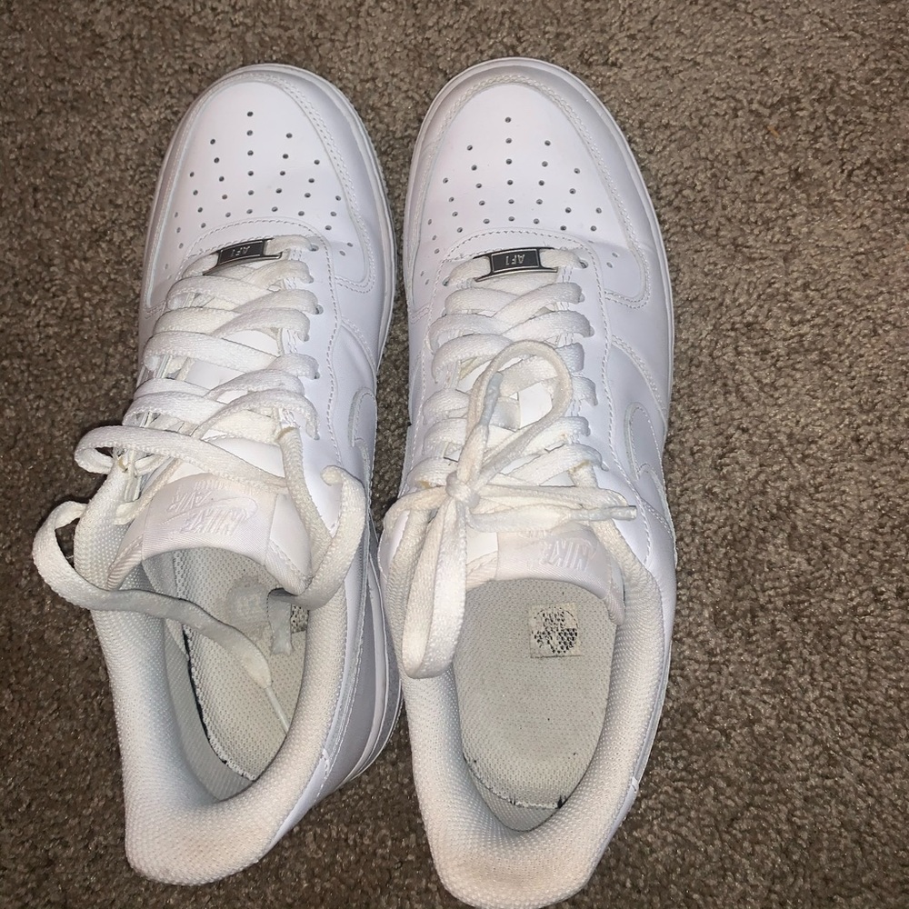 AF1
